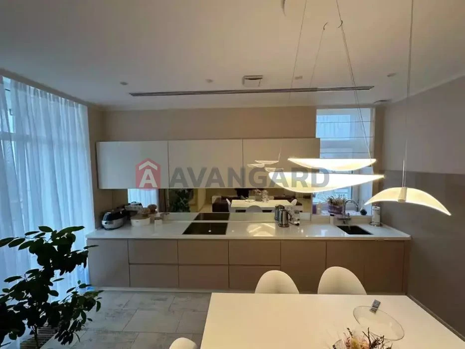 Продам 3-ком.квартиру в  ЖК IQ-House, Центр, Парк Шевченко