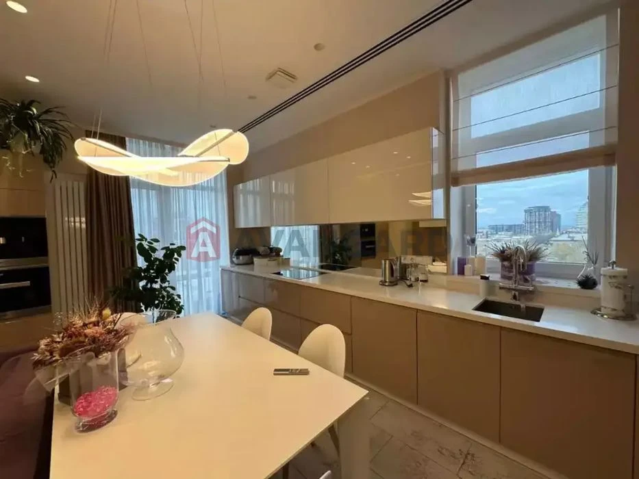 Продам 3-ком.квартиру в  ЖК IQ-House, Центр, Парк Шевченко