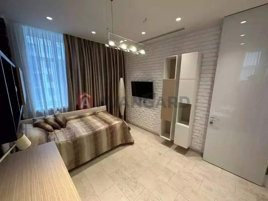 Продам 3-ком.квартиру в  ЖК IQ-House, Центр, Парк Шевченко