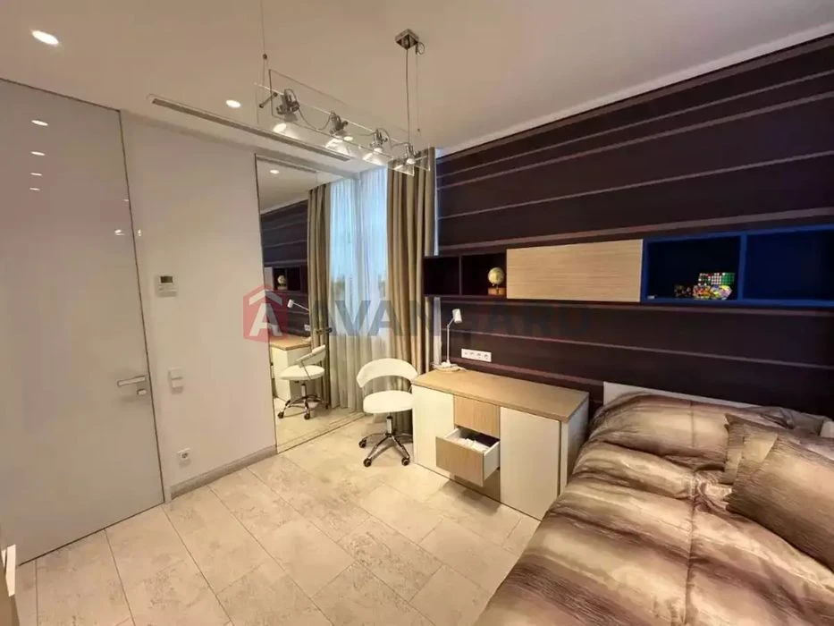 Продам 3-ком.квартиру в  ЖК IQ-House, Центр, Парк Шевченко