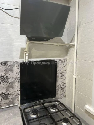 Продаж 3-кімн. квартири, 47 м², 3/5 пов, Київ. Відмінне розт