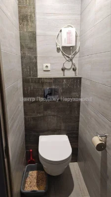 Продаж 3-кімн. квартири, 47 м², 3/5 пов, Київ. Відмінне розт