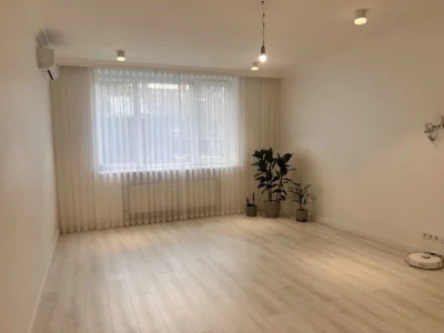 Продам квартиру жк Тенистый, пер. Педагогический,, д.3/3