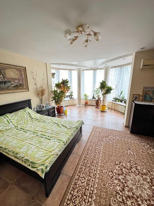 Продаж затишного будинку у м. Житомир