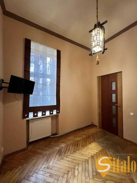 Продаж 3-кімнатної квартири в центрі Львова – вул. Джерельна