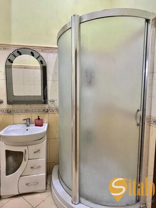 Продаж 3-кімнатної квартири в центрі Львова – вул. Джерельна