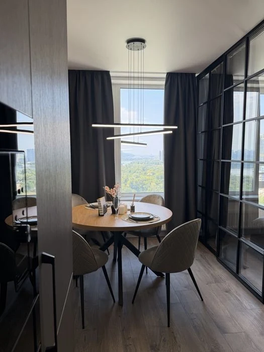 1-room apartment for sale in the residential complex Seven, renovated, Osokorky, River Moll