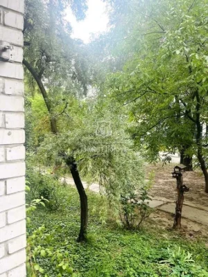 Продаж 5-кімнатної квартири 104.4 м², Степана Ковніра вул.,