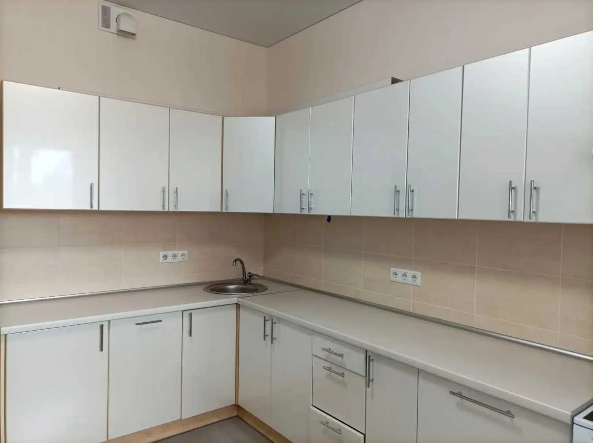 Продаж 2-кімнатної квартири 88 м², Харківське шосе, 19А