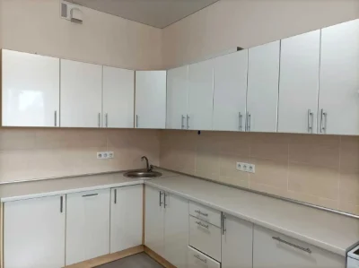 Продаж 2-кімнатної квартири 88 м², Харківське шосе, 19А