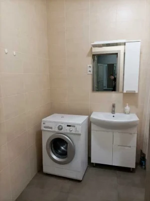 Продаж 2-кімнатної квартири 88 м², Харківське шосе, 19А