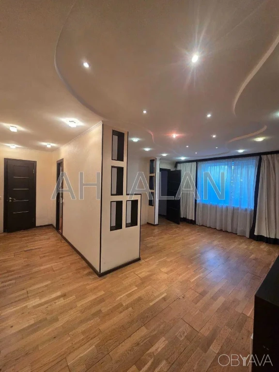 5-комнатная квартира, 90 м.кв.