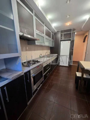 5-комнатная квартира, 90 м.кв.