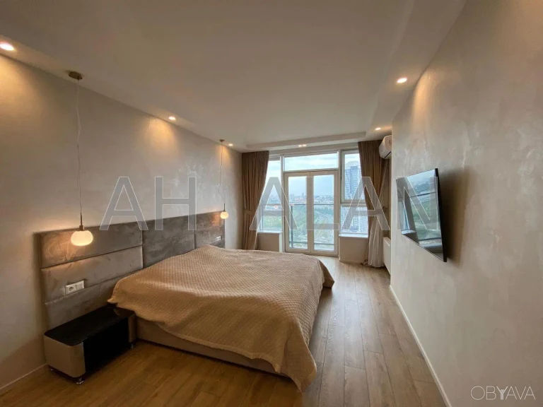 2-комнатная квартира, 83 м.кв.