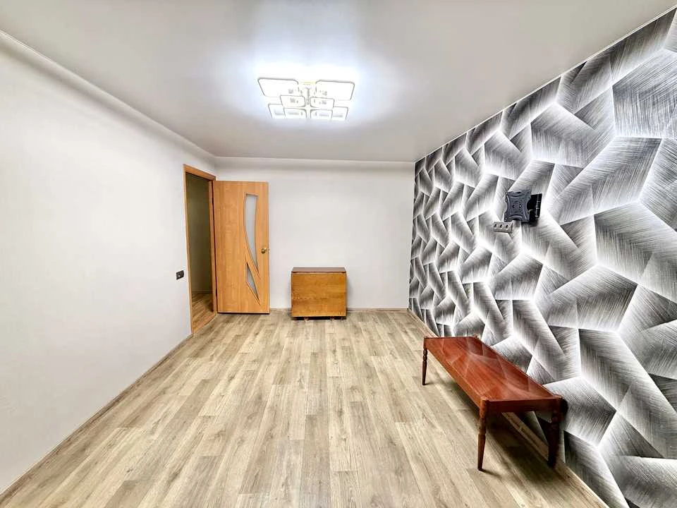 Квартира. Запорожье, Теннисная ул.
