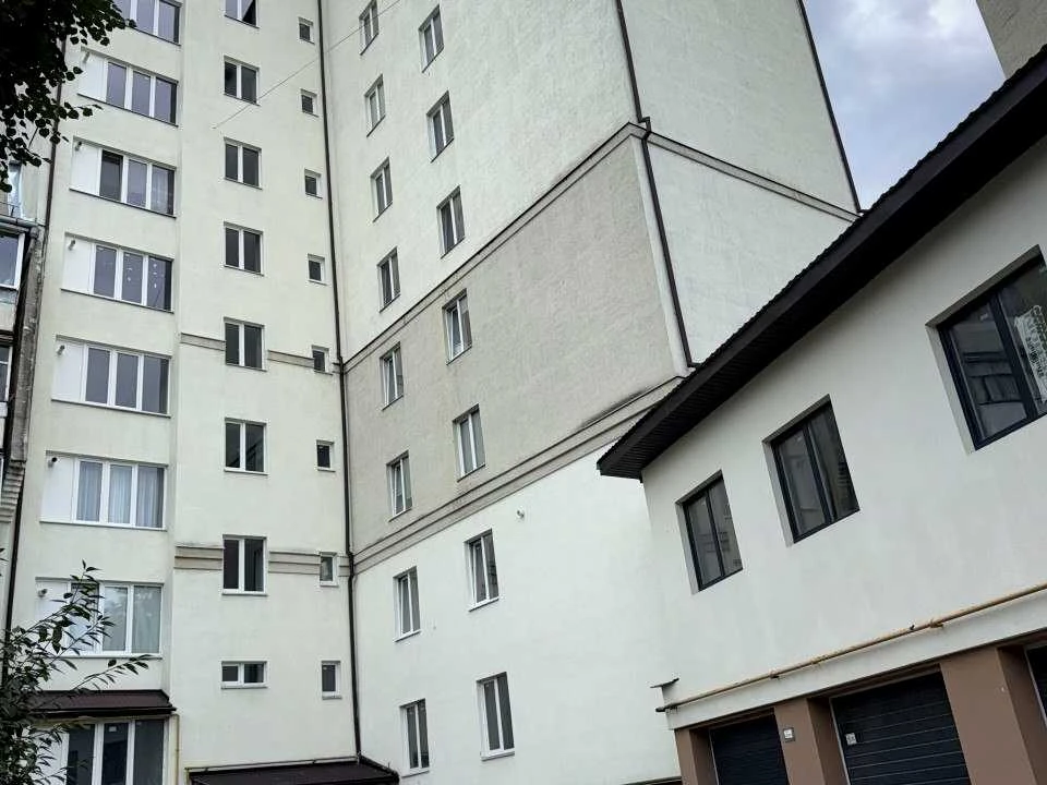 Квартира. Івано-Франківськ, Владики Софрона Мудрого вул.