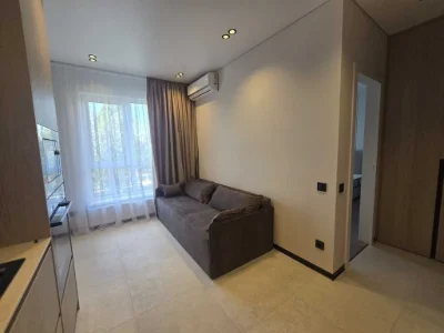 Продаж 1-кімнатної квартири 47 м², Метрологічна вул., 107