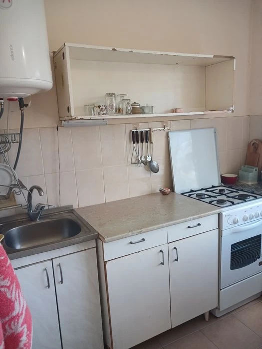 Продається вільна 2х кімн кв на Правому березі Хортицький ра