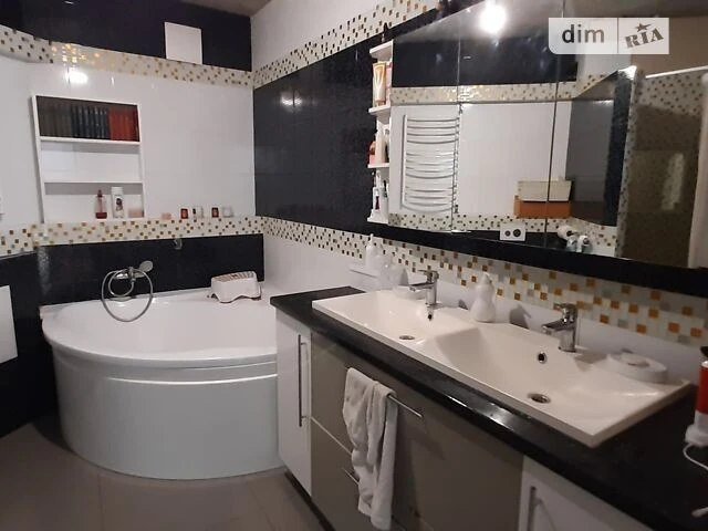 Продаж 4к квартири 167 кв. м на просп. Голосіївський 30Б • I