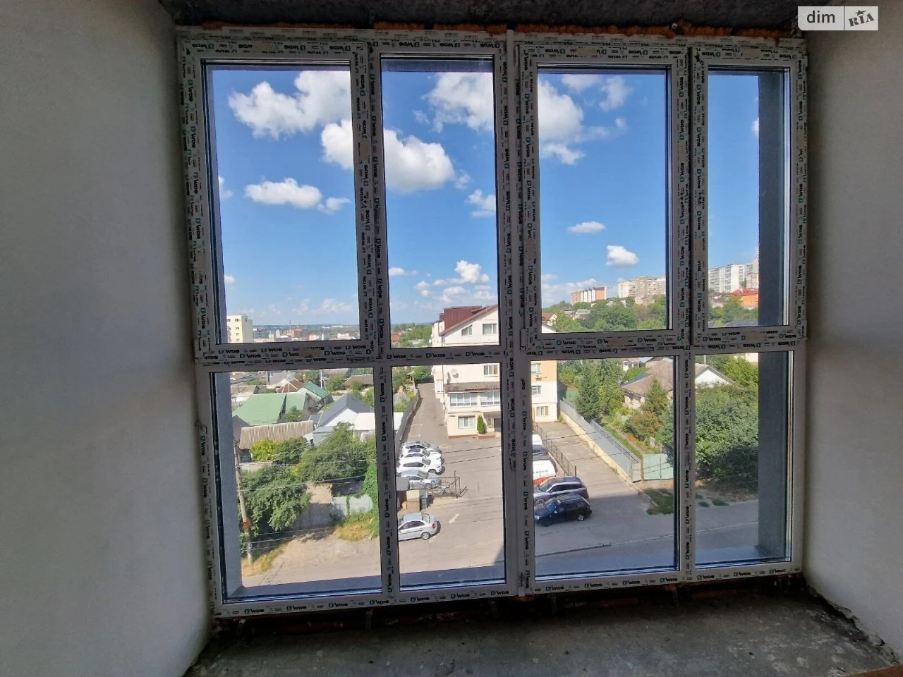 Продаж Квартира Виставка