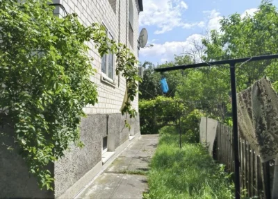 Просторий будинок для великої родини на Корбутівці — 295 м²
