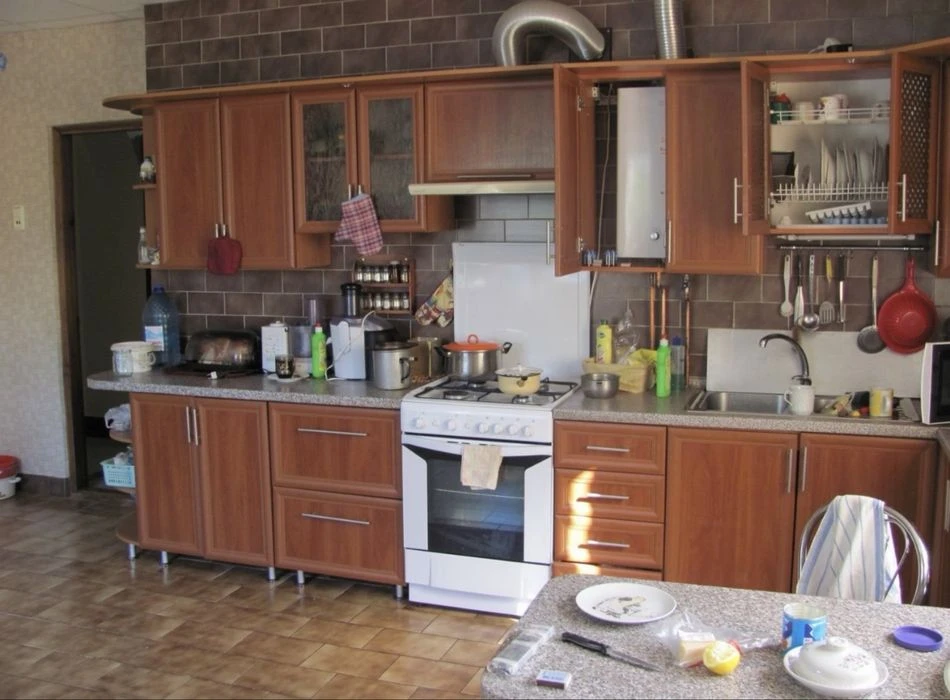Просторий будинок для великої родини на Корбутівці — 295 м²