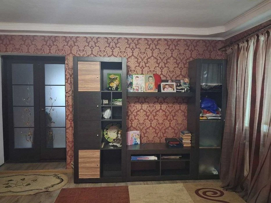 Продам Дом в Корабельном районе (остановка крест) широкая ба