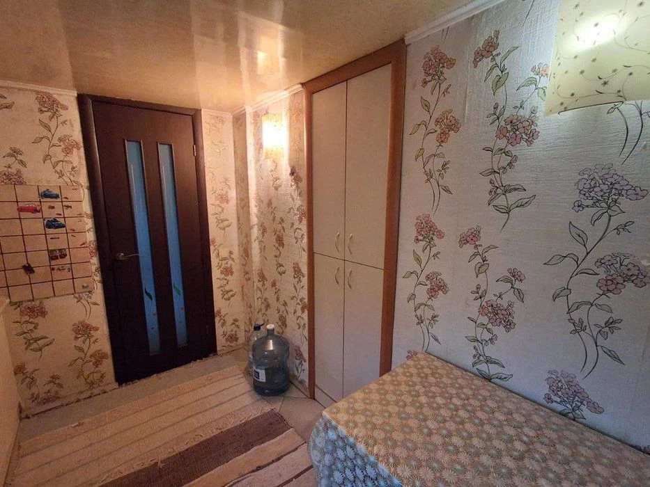 Продам Дом в Корабельном районе (остановка крест) широкая ба