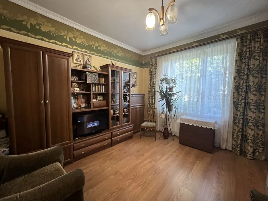 Продам 2 кімнатну квартиру