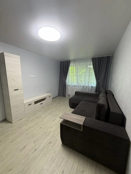 Продаж 3-кімнатна образцова калинова  Ковалевської 65 єВідно