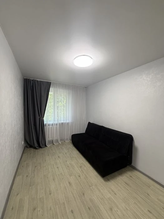 Продаж 3-кімнатна образцова калинова  Ковалевської 65 єВідно