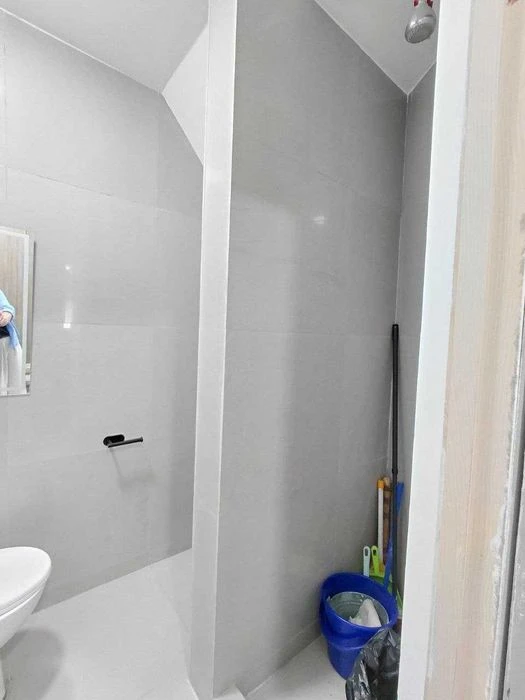 Гараж 75м2, 2 поверхи + підвал, Оболонь, Проспект Степана Ба
