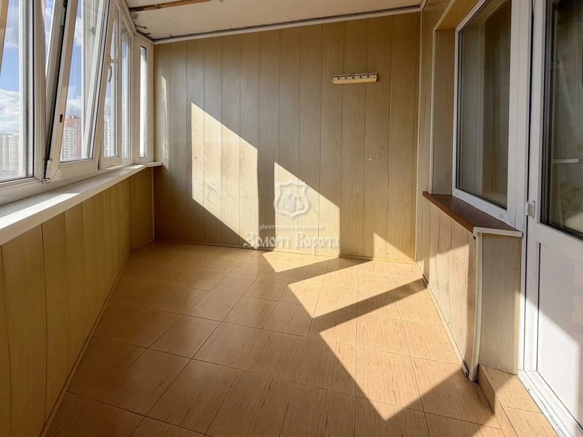 Продаж 2-кімнатної квартири 66.1 м², Михайла Донця вул., Дра