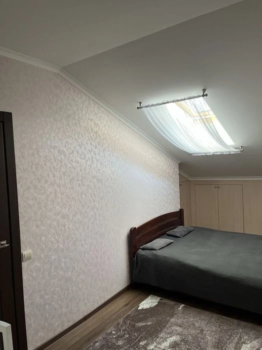 Продаж квартири на Щасливому