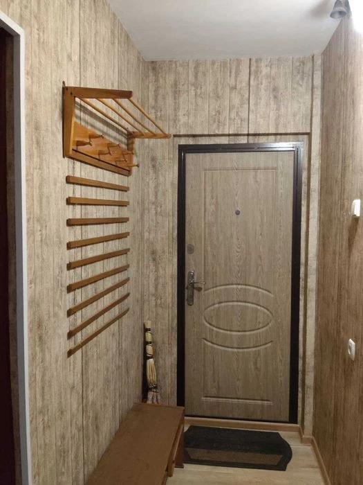 I am selling a 2-room apartment in Saltivka.