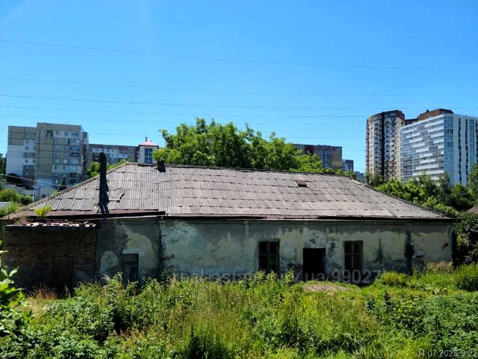 Будинок. Львів, Бережанська вул.
