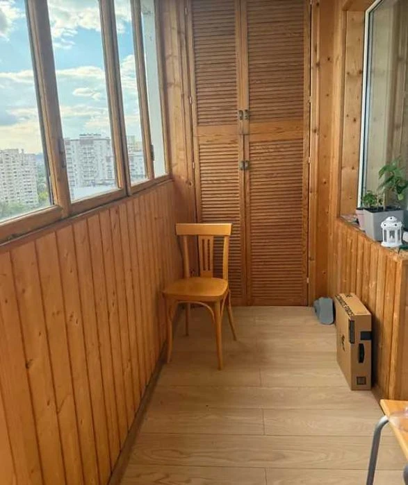 • 2-кімнатна квартира 56 кв. м Харківське шосе, 146