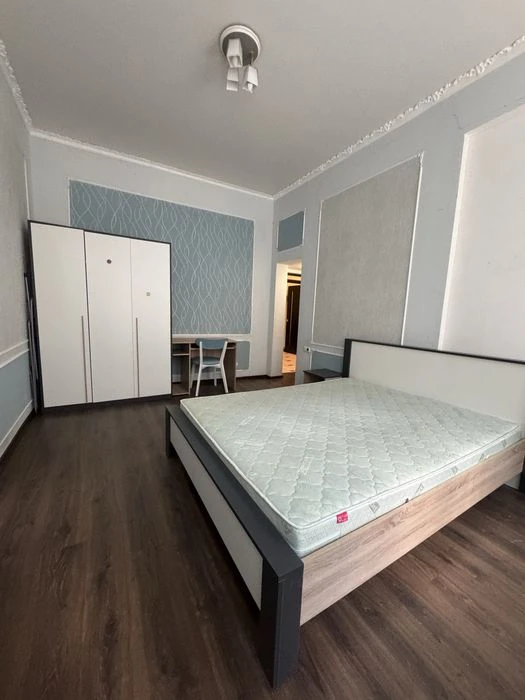 Продам 2х комнатную квартиру на Нежинской