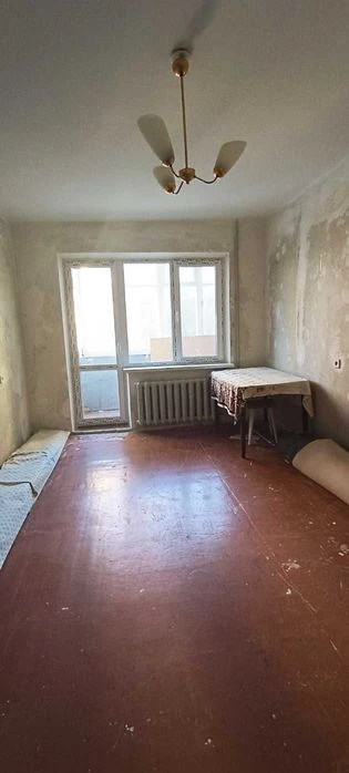 Продам 1 ком квартиру на 3 этаже Газового дома с отличным ра