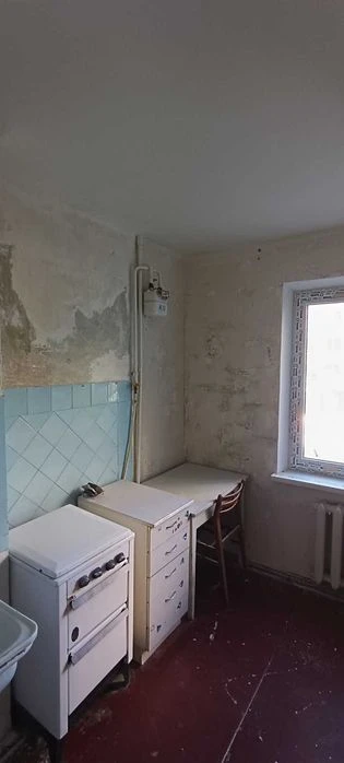 Продам 1 ком квартиру на 3 этаже Газового дома с отличным ра