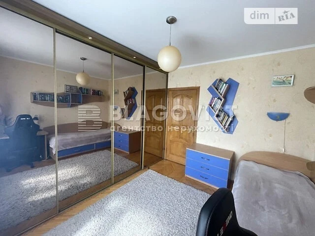 Sale of 2-room apartment 54.4 sq. m. on Revutskoho St. 11G • ID 34