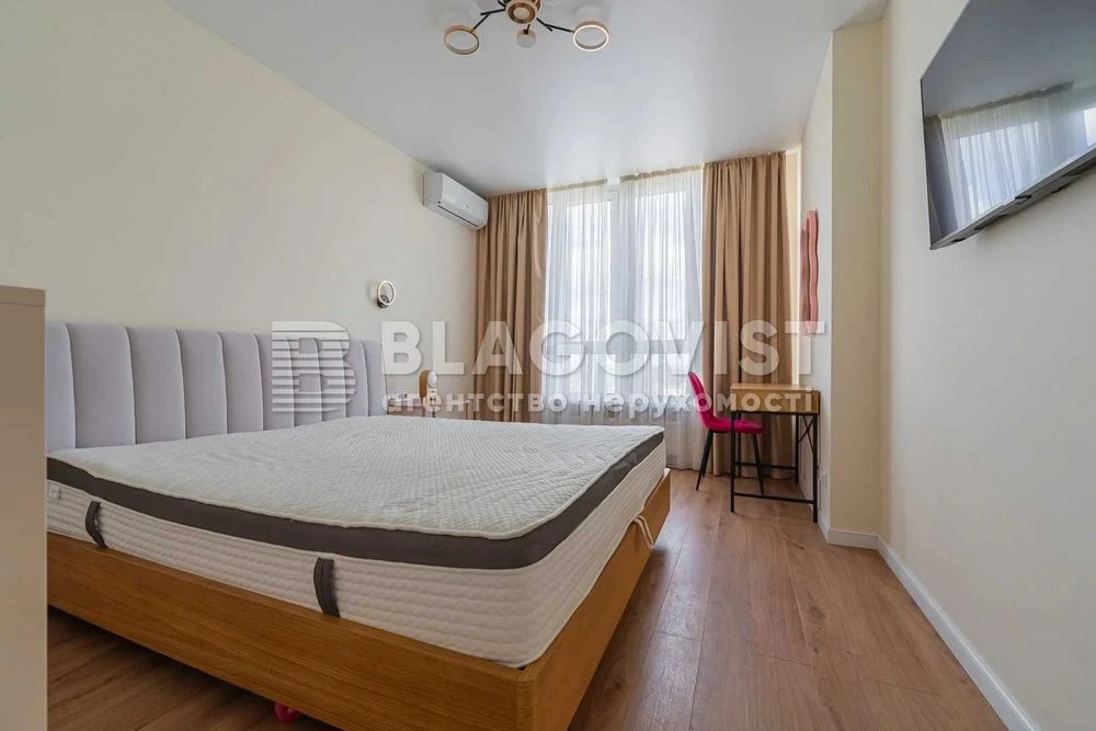 ЖК Каховський, вул.Каховська, буд.62а, продажа