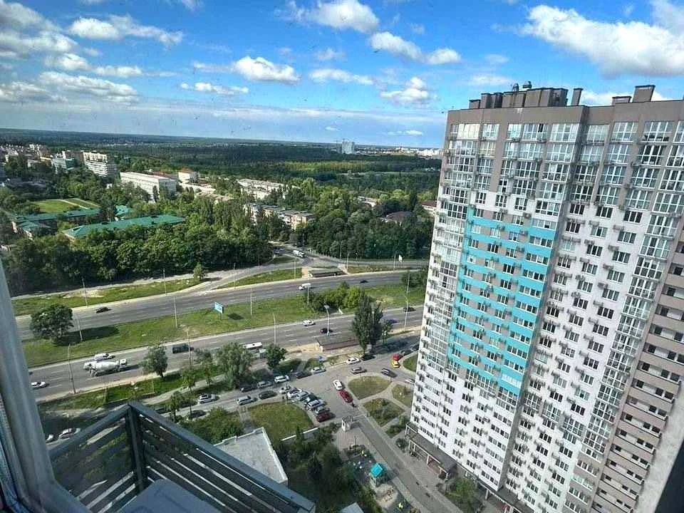 Квартира. Київ, Академіка Заболотного вул.