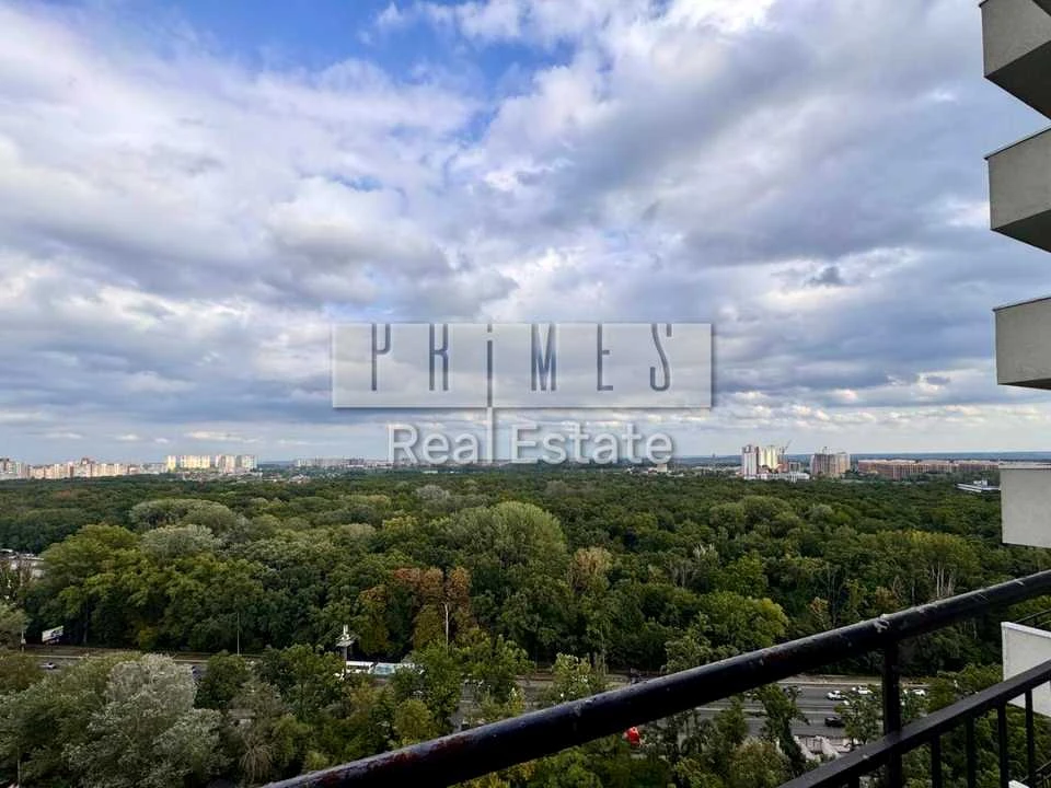Квартира. Київ, Валер'яна Підмогильного вул.