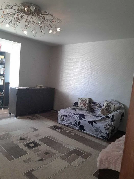 Продам 1-комн. квартиру в кирпичном доме в Лузановке.