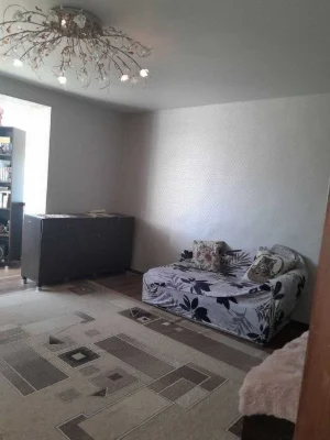 Продам 1-комн. квартиру в кирпичном доме в Лузановке.