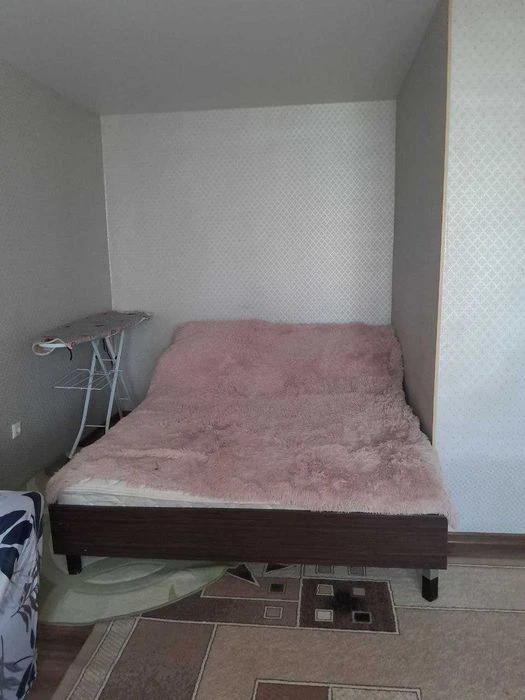 Продам 1-комн. квартиру в кирпичном доме в Лузановке.