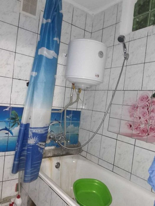 Продам 1-комн. квартиру в кирпичном доме в Лузановке.
