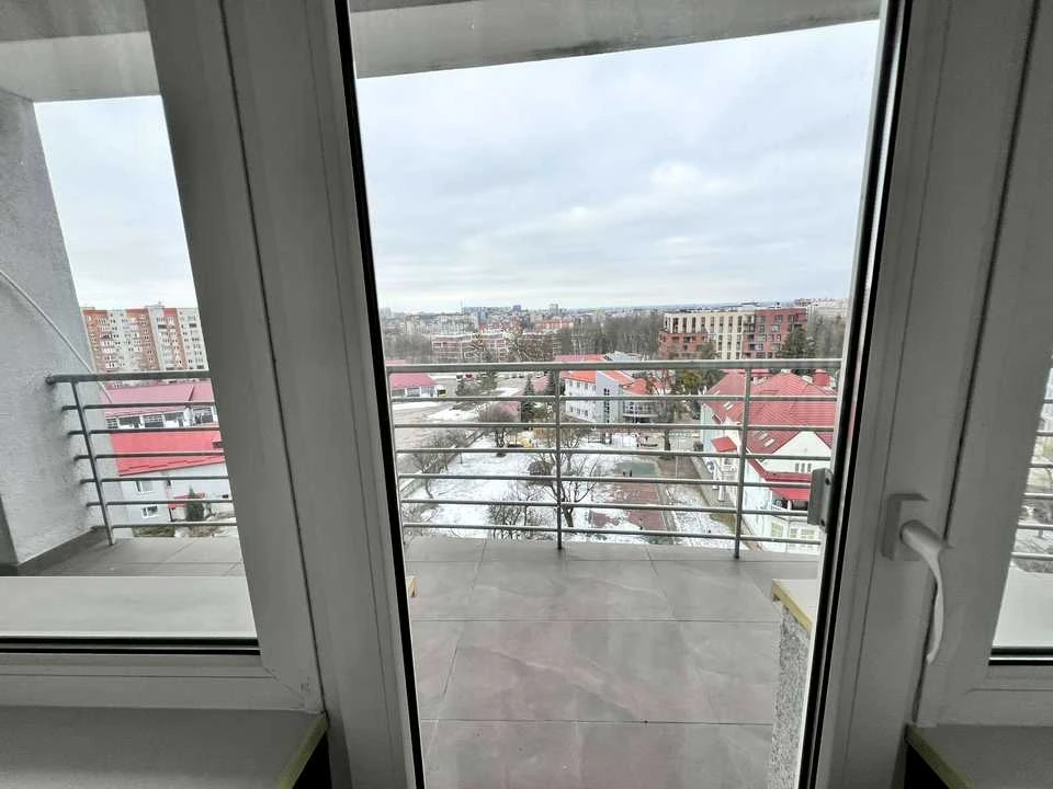 Квартира. Львів, Академіка Андрія Сахарова вул. (Суворова)