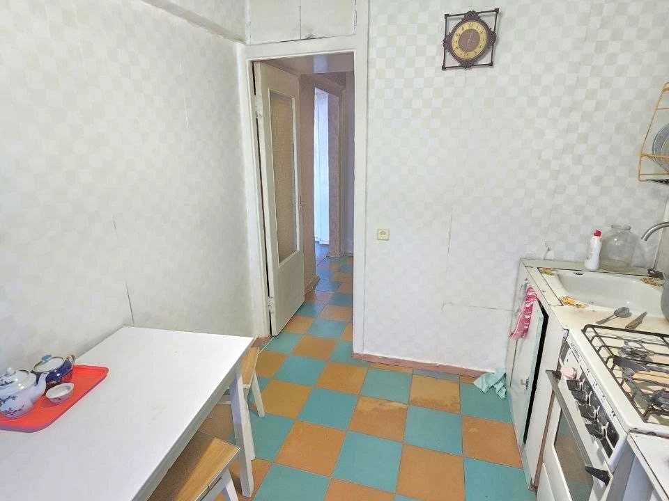 Квартира. Дніпро, Космодромна вул.